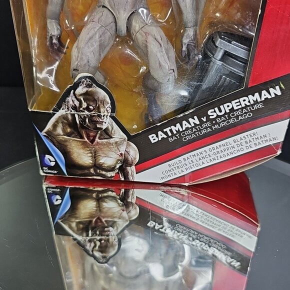 DC Comics Multiverse Batman v Superman Bat Creature 6” Action Figure Sealed Read - Picture 2 of 11